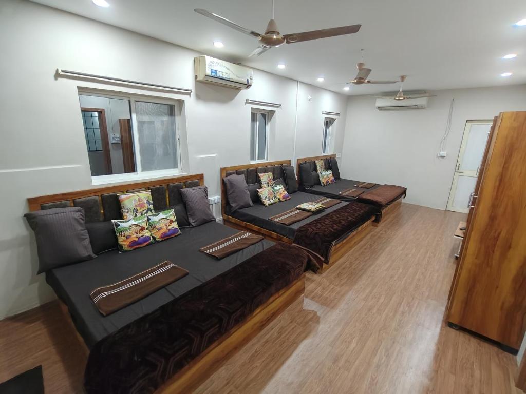 Shri Char Dham Standard Package — image 7